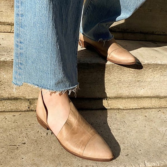 Free People Shoes - Free People Royale Flat Brown Leather 37.5